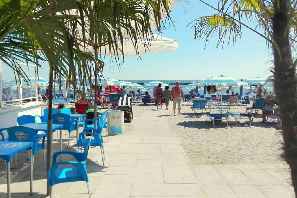 Cortina 1-83 Βίλα Lido di Pomposa 0*,  Ιταλία